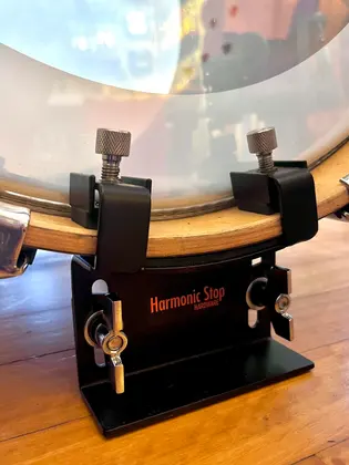 Elevador de Bombo - Harmonic Stop